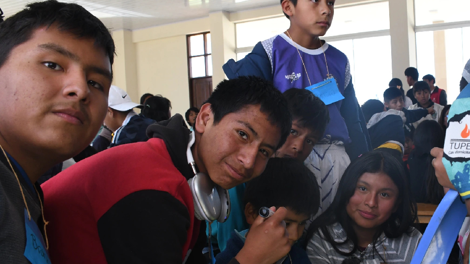 Niñas y niños construyen propuestas para evitar la violencia en la familia