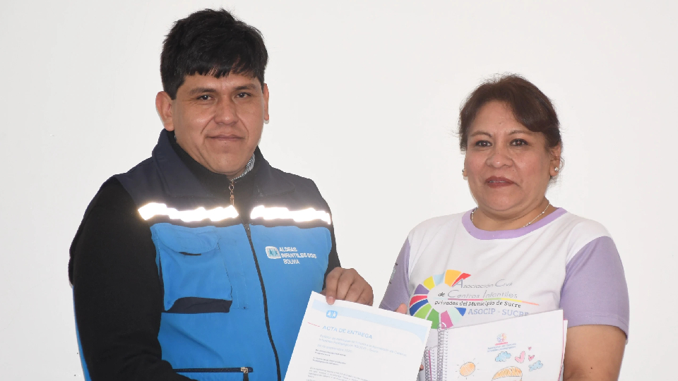 Entrega de la Política a ASOCIP