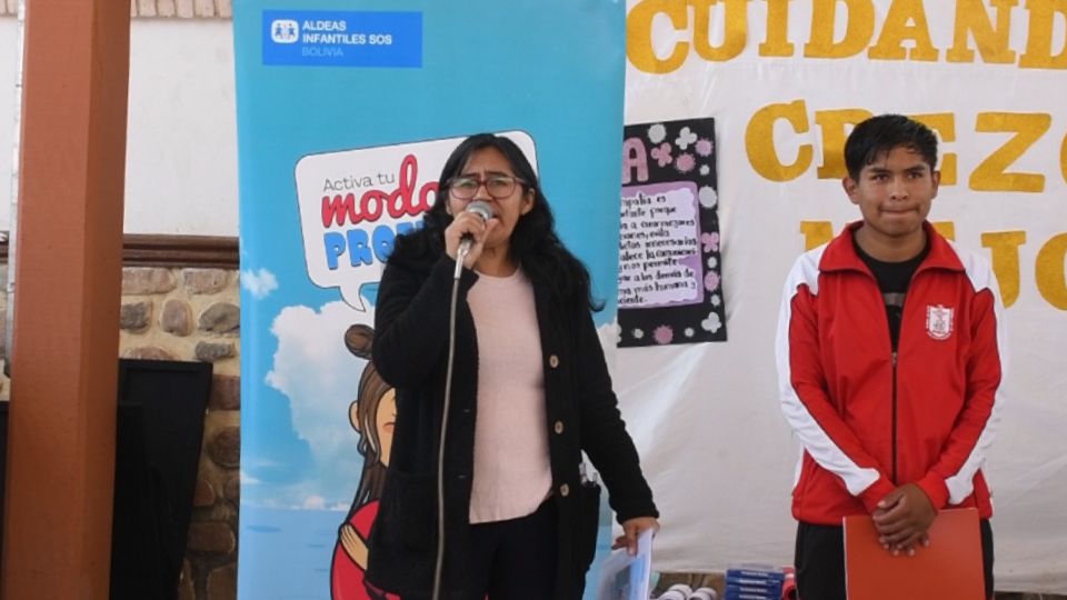 Mery Gómez, Directora Unidad Educativa Victoria Diez