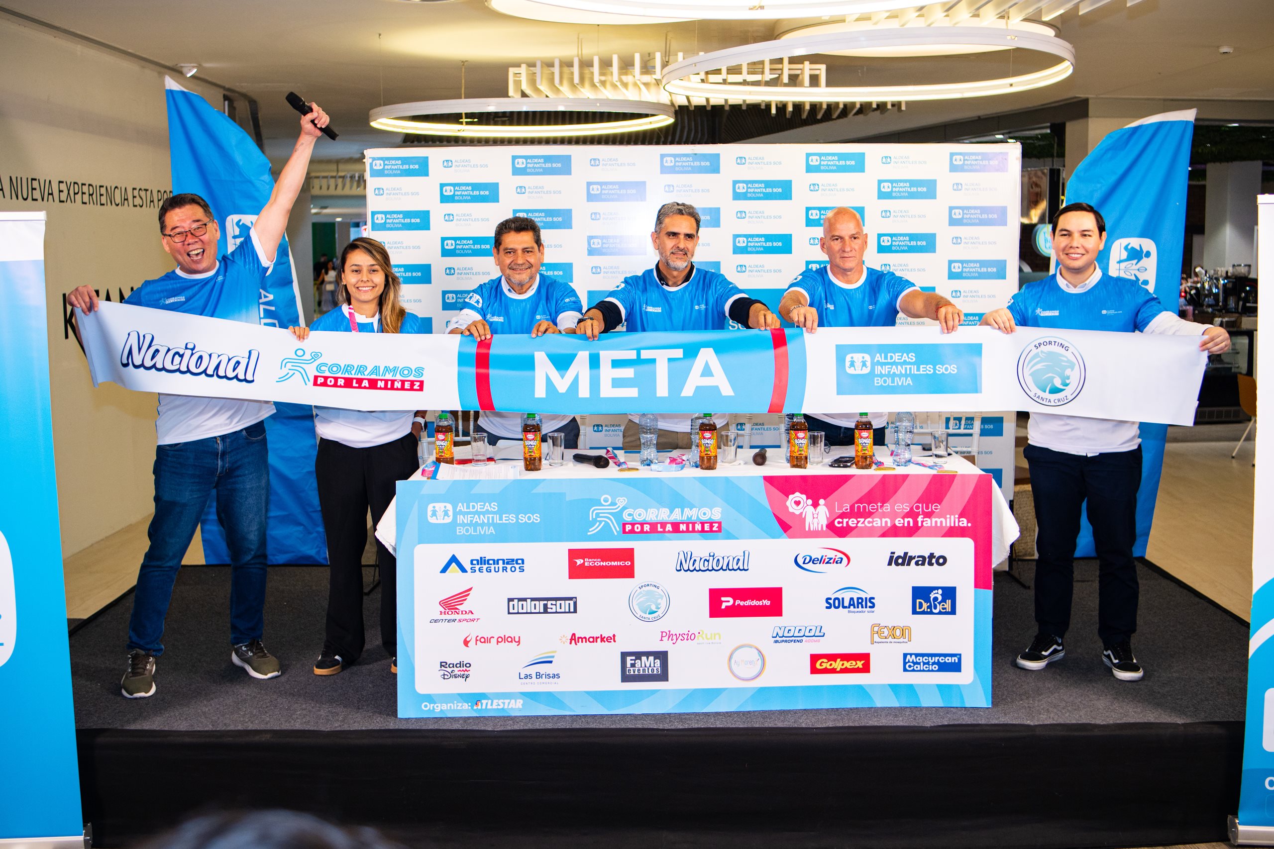 Presentación de la carrera solidaria Corramos por la Niñez 2026