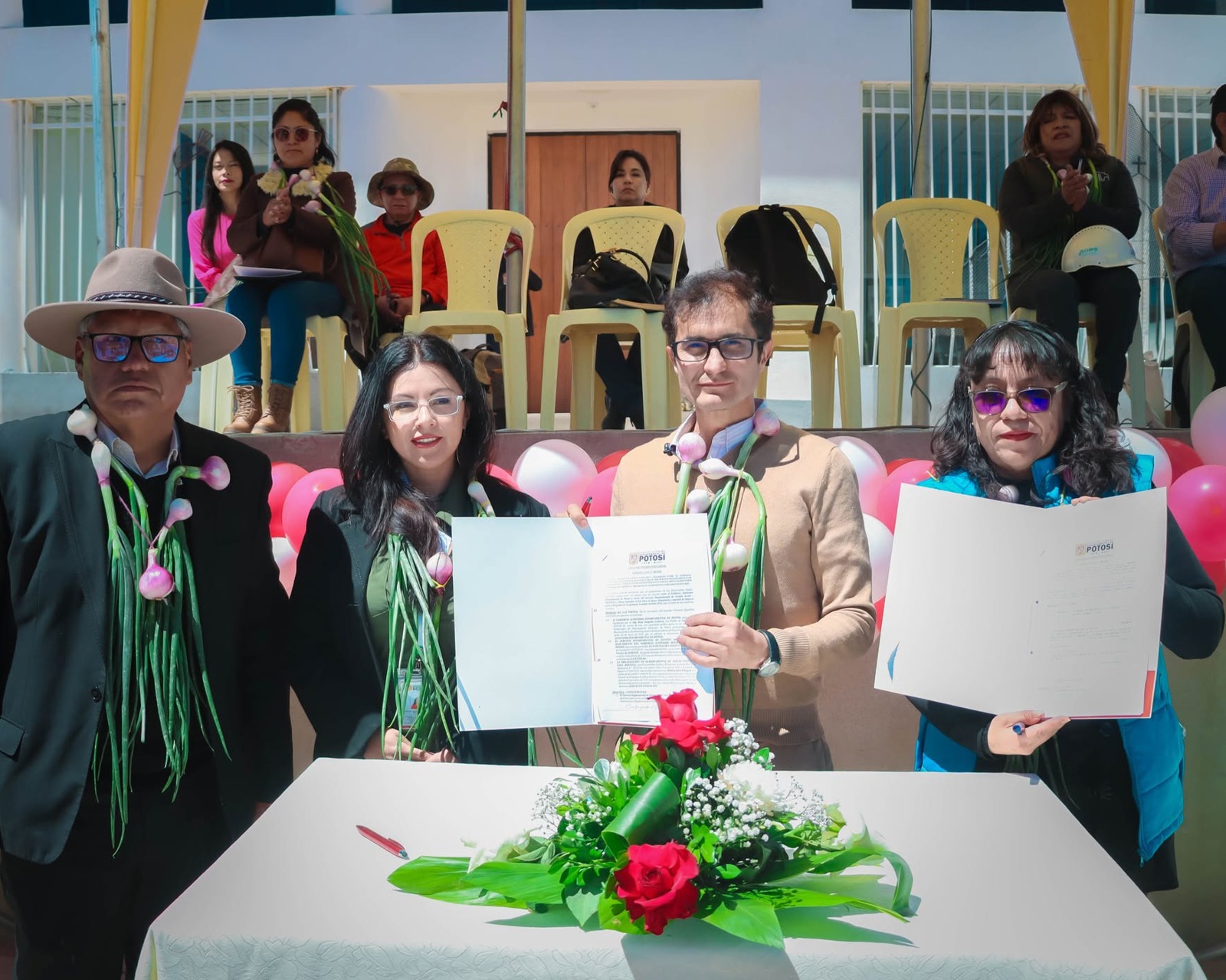 Firma de convenio entre Aldeas Infantiles SOS Bolivia y la Gobernación de Potosí