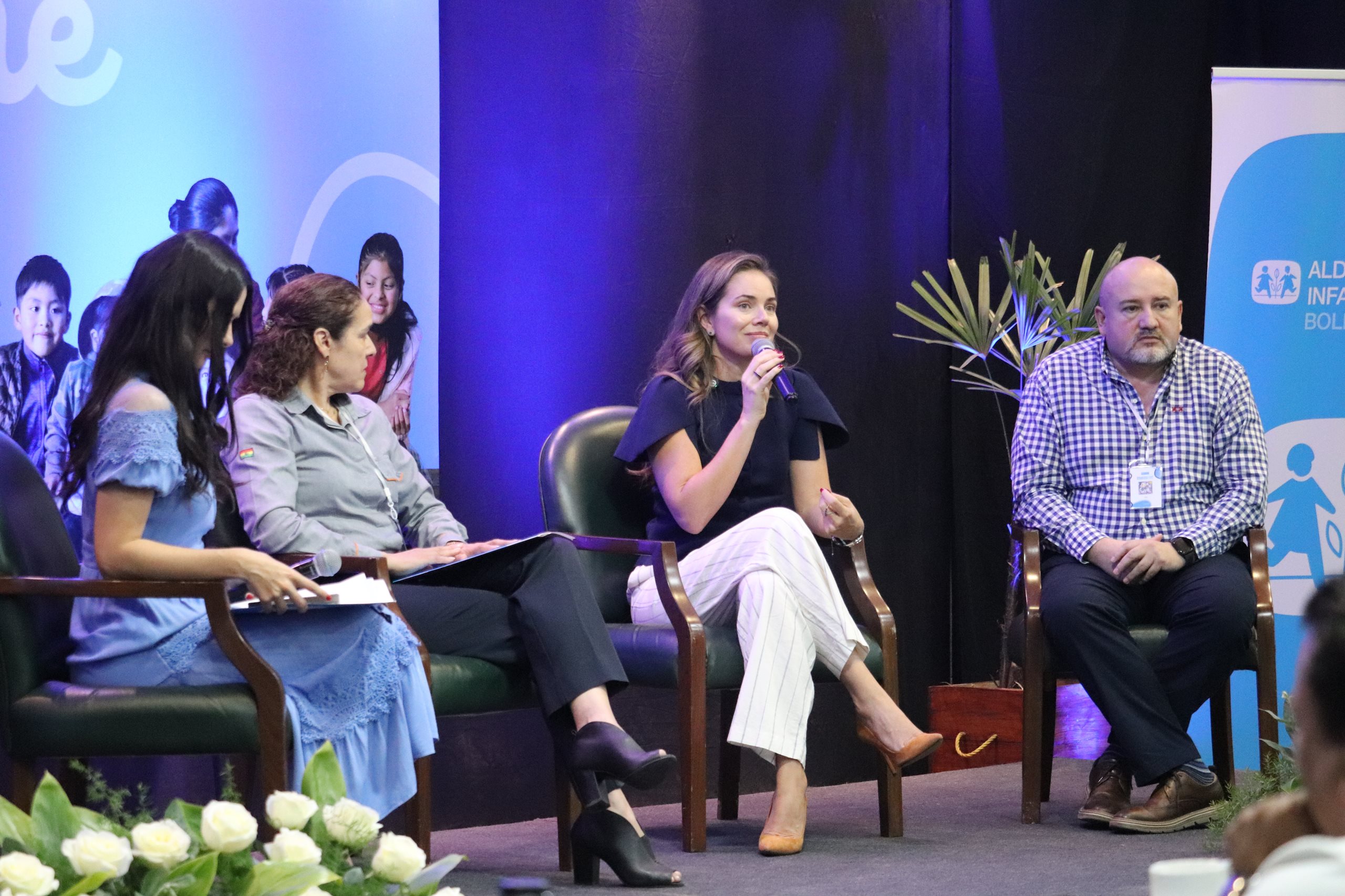Conversatorio con empresas aliadas de Aldeas Infantiles SOS Bolivia