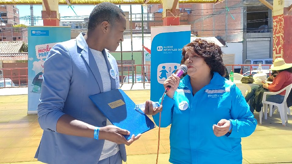 Reconocimiento a la directiva de la Asociación de Artistas de la Danza El Alto (ASARDANZ)