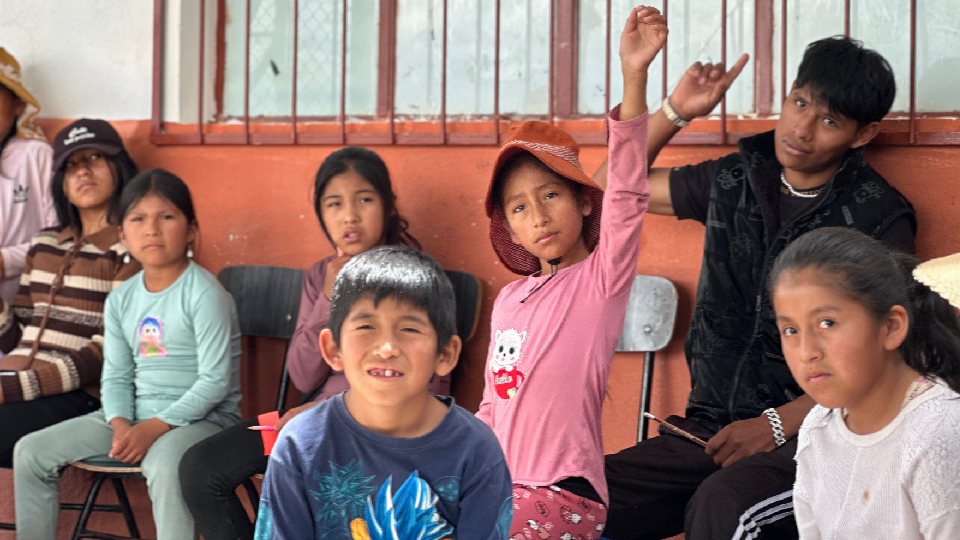 Niñas, niños y adolescentes presentan microproyectos en Alto Florida