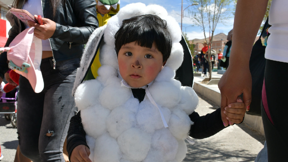 Imagen dentro de Círculo 2