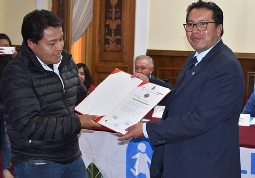 Reconocimiento de la Asamblea Legislativa Departamental de Oruro