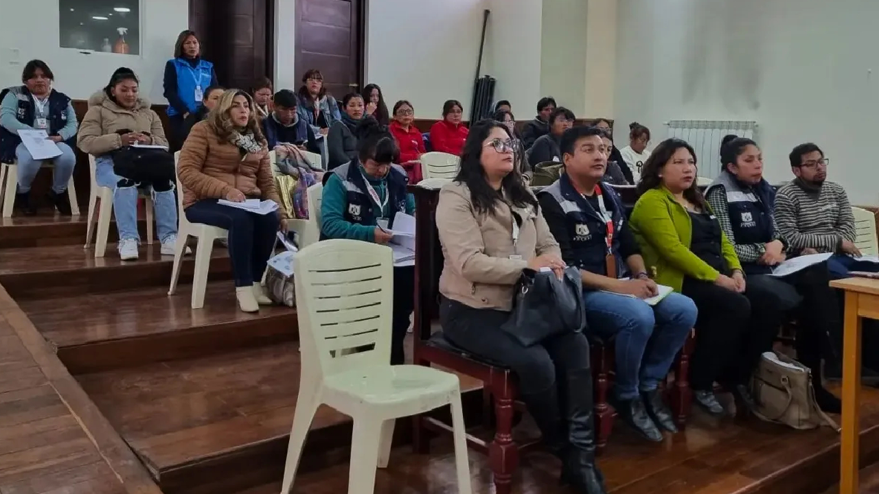 Capacitación SEDEGES y Aldeas Infantiles SOS - Foto 1