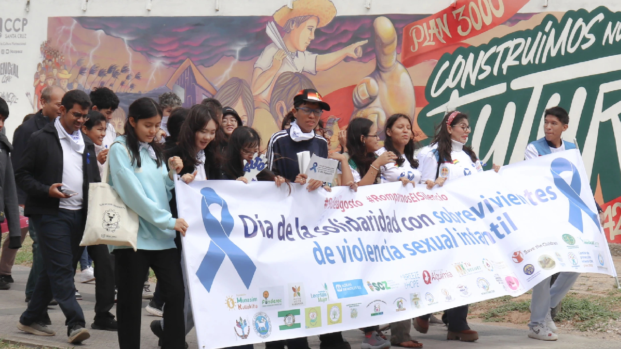 Feria educativa en la plaza - Foto 2