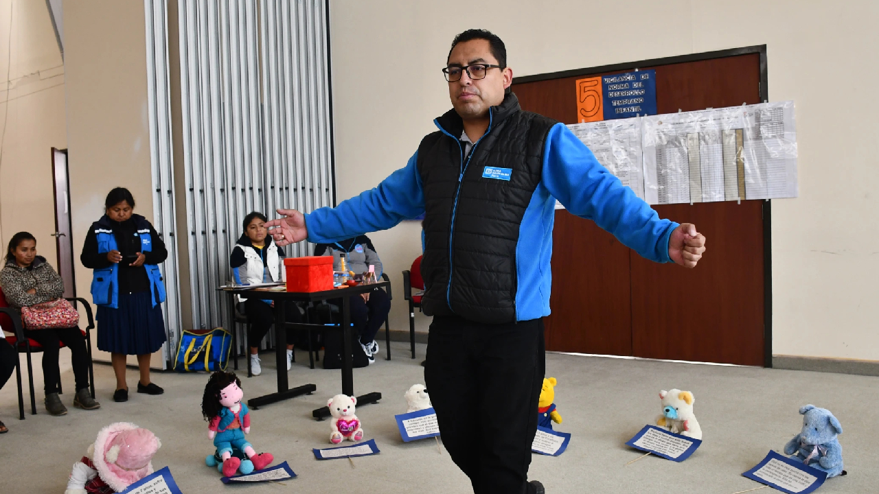 Inauguración del taller con autoridades
