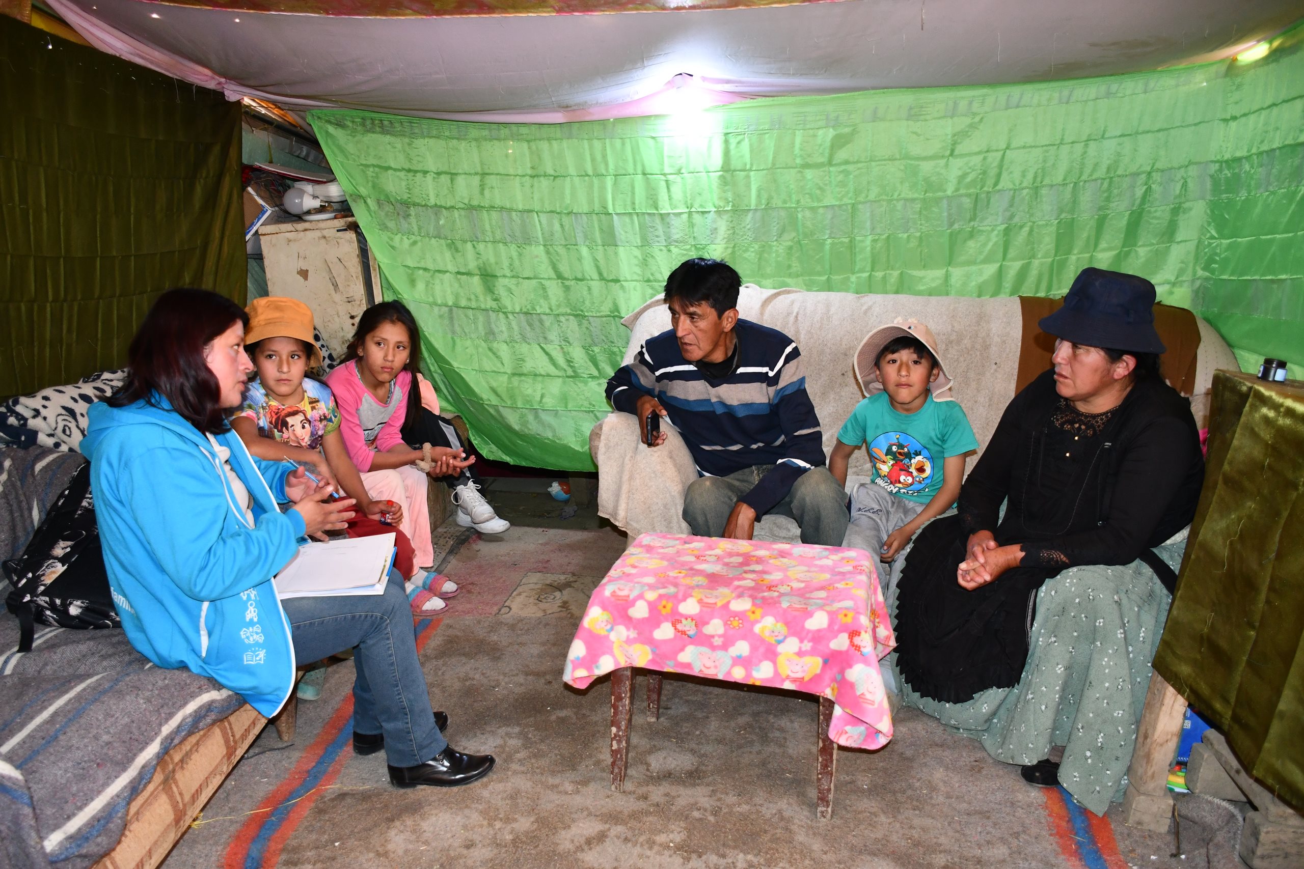 Olayda con sus hijos