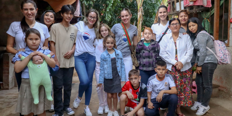 Remax y Aldeas Infantiles SOS